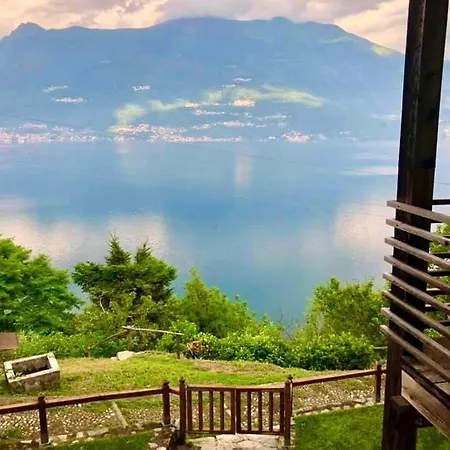 Appartement By The Pool With Stunning View Bellano